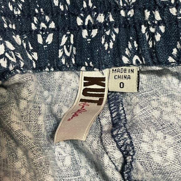Kut from the Kloth Blue Linen Shorts Size 0 - Picture 3 of 3